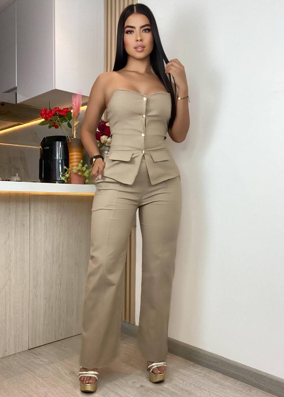 Conjunto Pantalón y blusa