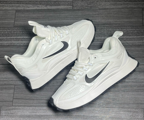 Tênis da NIke Sola de Borracha Duravel